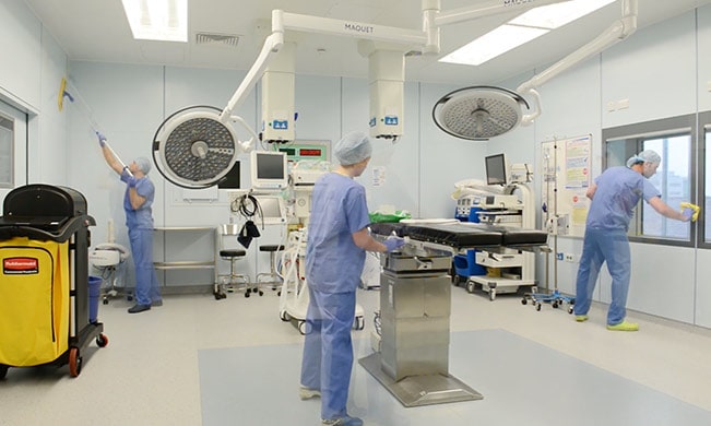 Tại sao cần bảo trì phòng sạch mỹ phẩm định kỳ? Hướng dẫn chi tiết 2025