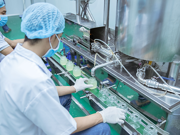 Chuyển giao công nghệ sản xuất mỹ phẩm - Bước đi chiến lược cho tương lai