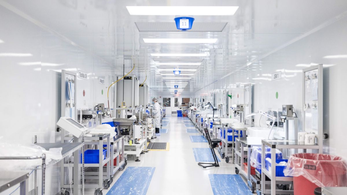 Toàn Bộ Quy Trình Thi Công Phòng Sạch GMP Cho Nhà Xưởng Sản Xuất Mỹ Phẩm