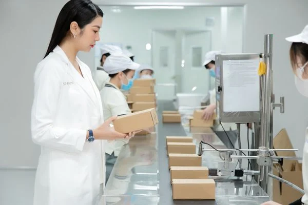 Nhà xưởng sản xuất mỹ phẩm đạt chuẩn CGMP có vai trò gì trong việc nâng cao chất lượng sản phẩm?